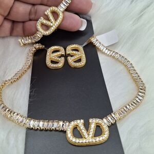 Elegant Gold and Silver Jewelry Set